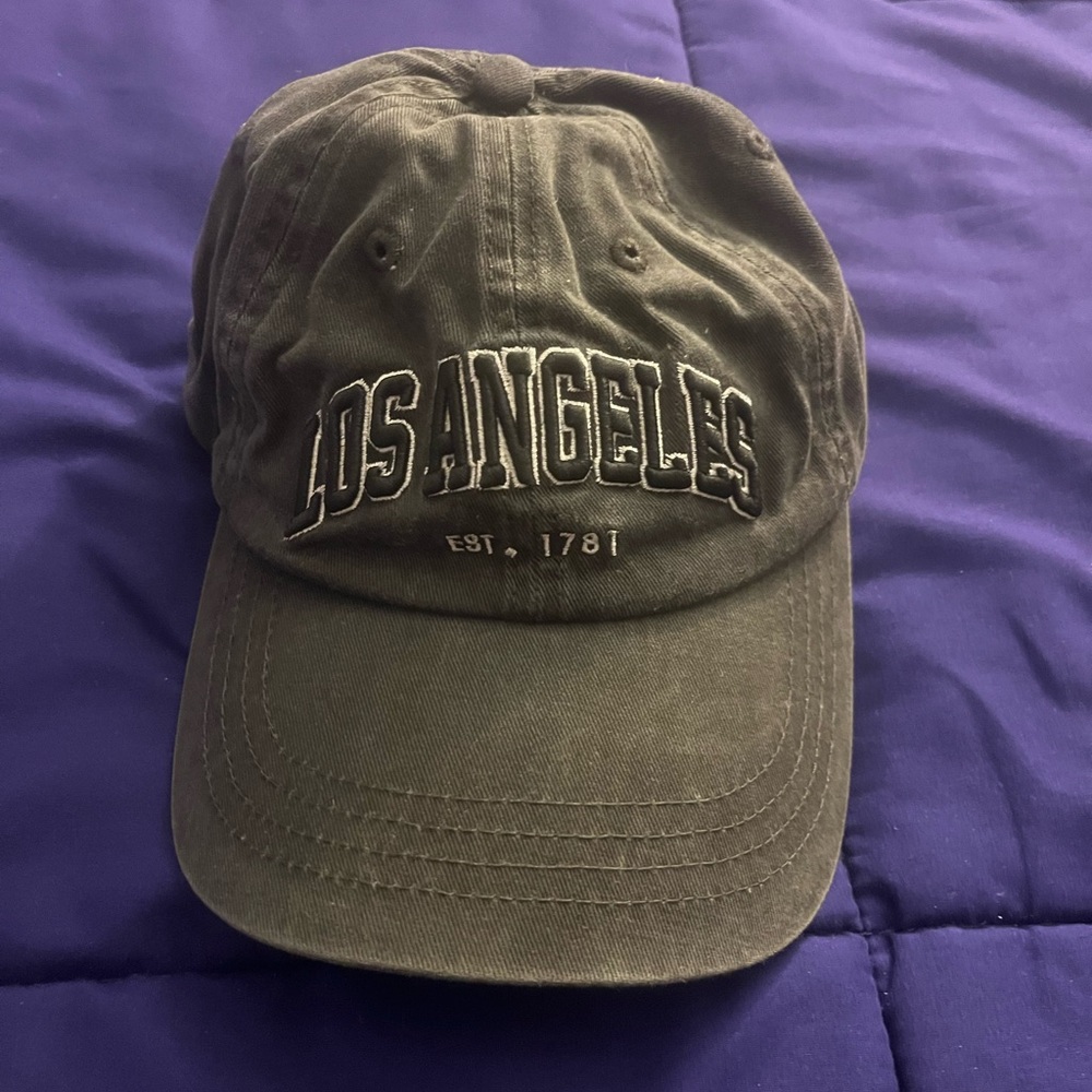 Los Angeles Embroidered Cap